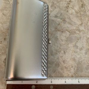 Metal silver Tiny purse with a steel chain